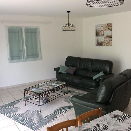 Maison D'Hotes Saint-Julien-l'Ars Ngoại thất bức ảnh