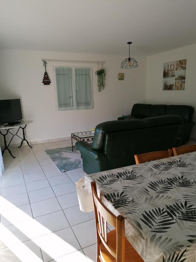 Maison D'Hotes Saint-Julien-l'Ars Ngoại thất bức ảnh