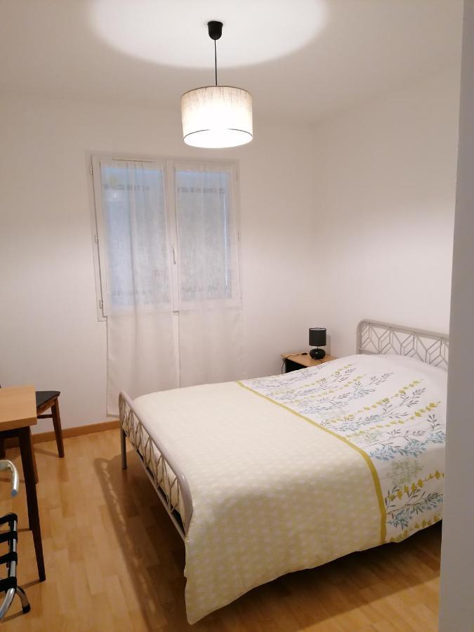 Maison D'Hotes Saint-Julien-l'Ars Ngoại thất bức ảnh